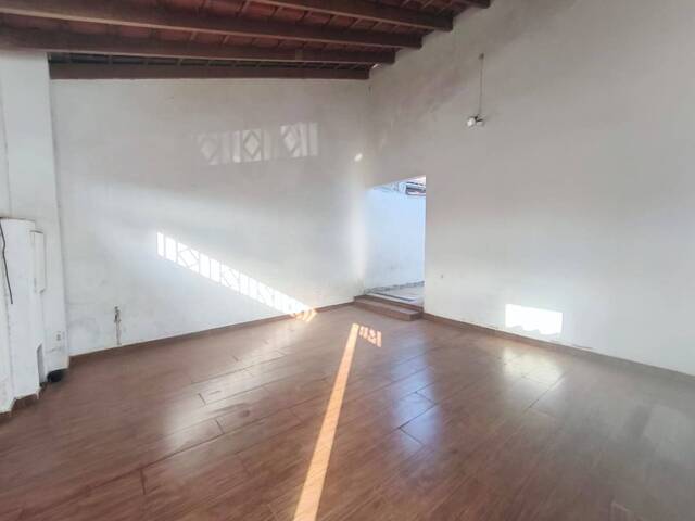 Casa para Venda em Franca - 2