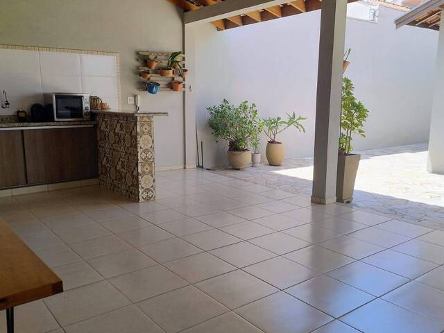 #763 - Casa para Venda em Franca - SP - 2