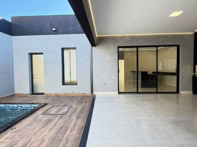 #790 - Casa para Venda em Franca - SP - 2
