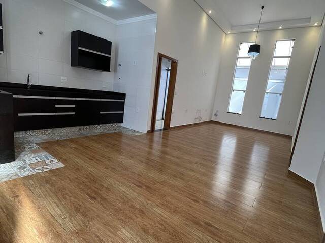 #793 - Casa para Venda em Franca - SP - 2